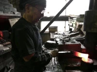 Damastmesser Petty 120, Yoshimi Kato Kurosome, 30 Lagen 7 Damastmesser Petty 120, Yoshimi Kato Kurosome, 30 Lagen – Bild 5