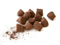 La Praline Schokopralinen Mit Meersalz -Küchenutensilien Laden la praline schokotrueffel mit meersalz 1